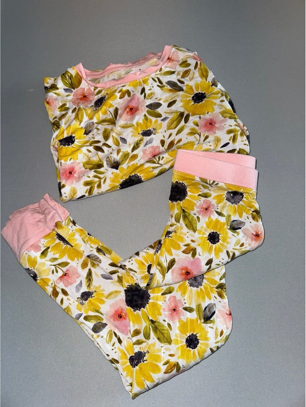 Little Sleepies 5/6 OG Autumn Sunflowers EUC Long sleeves